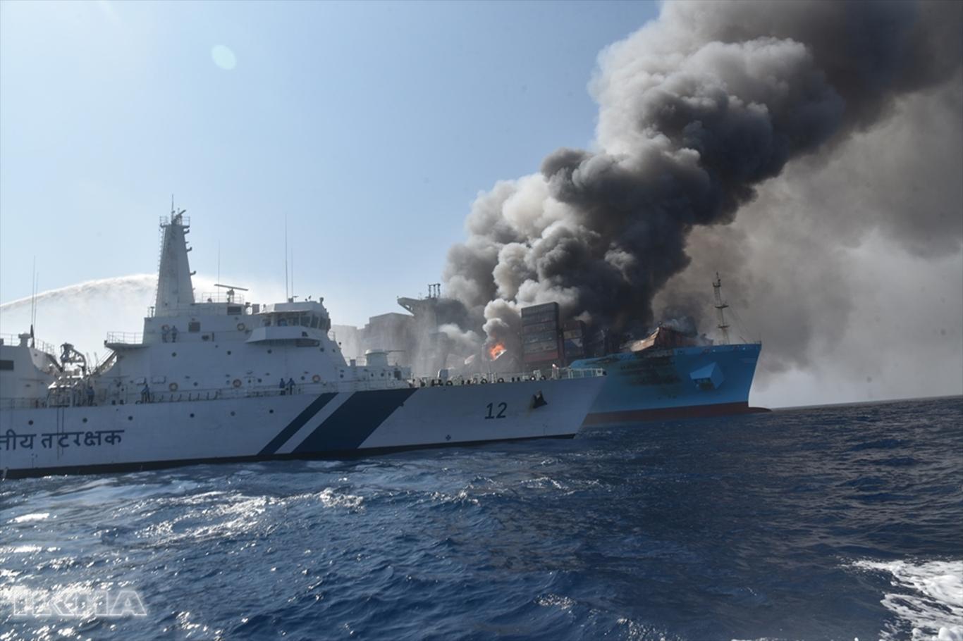 Kerç Boğazı'ndaki gemi yangınında 4 Türkiye vatandaşı öldü